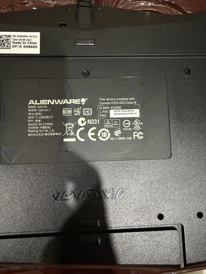 Dell Alienware TactX Gaming Illuminated Keyboard Y-U0008-O  KG900 Wired  - Image 4 of 4