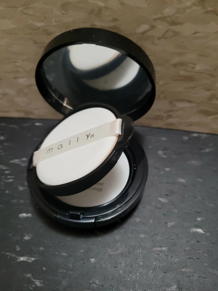 MALLY Flawless Finish Transforming Effect Foundation MEDIUM 0.42oz, NWOB - Image 2 of 4