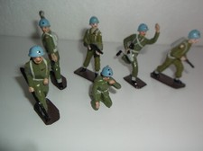 CRESCENT UNITED NATIONS TOY LEAD SOLDIERS