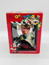 Vintage Looney Tunes Yosemite Sam Christmas Ornament 1996 Matrix Warner Brothers