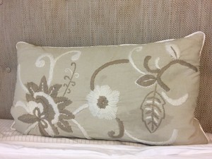 celerie decorative pillow