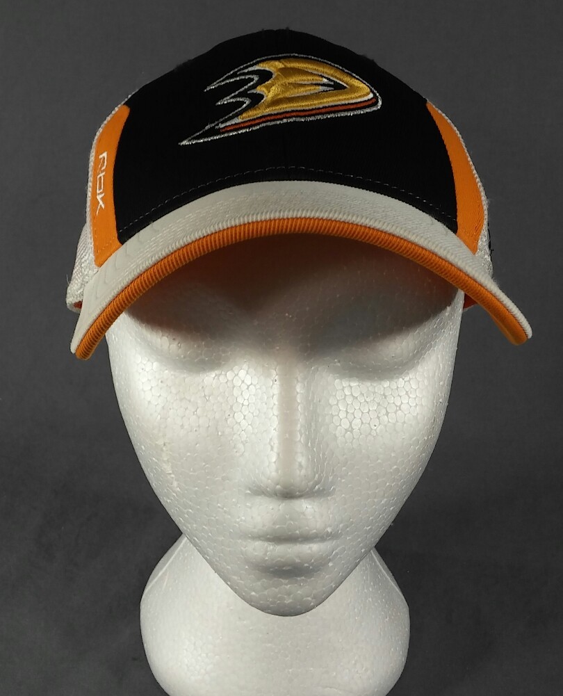 Anaheim Ducks Hat Reebok Cap Adult One Size flexfit L/XL NHL