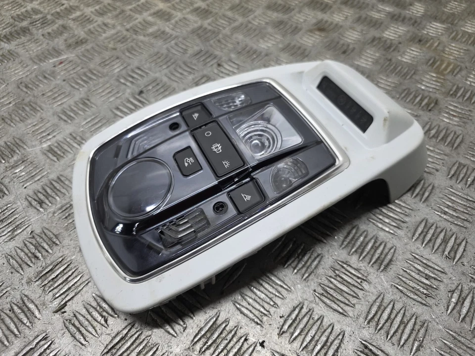 Luz interior (delantera) Peugeot 508 Mk1 Sr Hdi 4 puertas berlina 2011 9684854XT Foto 2 de 4