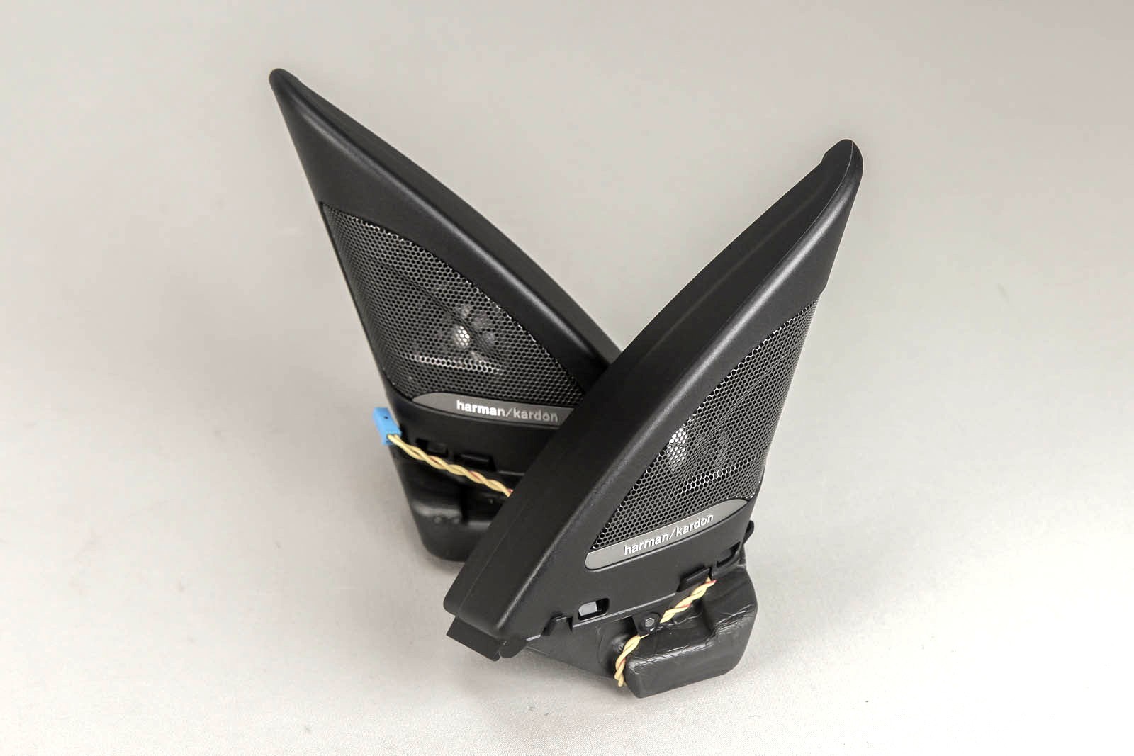 New Genuine BMW Harman Kardon tweeters pair 1' F21 2' F22 F87 F23