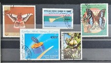 Comores 1978-89 Lot 5 timbres n° 224 443 493 PA228 Taxe13, Oblitérés