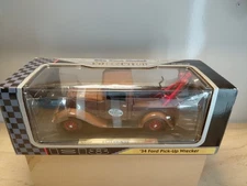  New Road Signature 1934 Ford Pick Up Wrecker Brown  (Die-cast - 1:18 Scale)