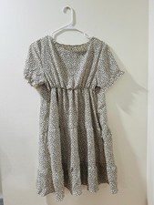 Beachsissi Women's Dress White With Black Tiered Ruffle Hem Sleeve Size Medium