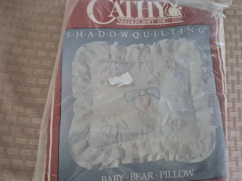 Cathy Needlecraft Kit Shadow Quilting "Baby Bear Pillow" 8 1/2" x 10" SEALED
