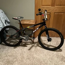 2001 GT 24” Pro Series cruiser BMX Racing Bike Bicycle Complete Powerlite