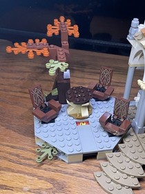 LEGO the Lord of the Rings: The Council of Elrond (79006) Display Condition