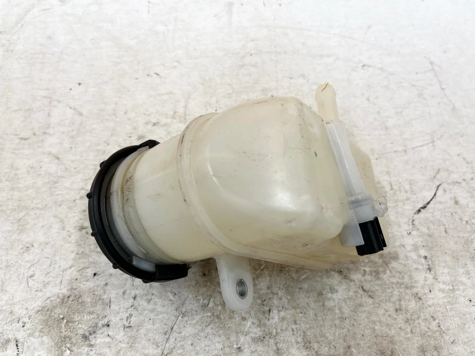 23-25 HONDA ACUERDO FRENO MAESTRO CILINDRO DEPÓSITO BOTELLA CON CONJUNTO DE TAPA OEM Foto 2 de 3