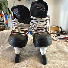 Bauer NS Senior Ice Hockey Skates Size 10 Black/White approx 15/20 hrs use