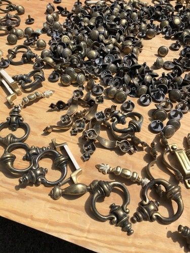 Antique Brass and Metal Small Cabinet Knobs Pulls Drawer 30 Lbs SteamPunk Bronze - Picture 12 of 12