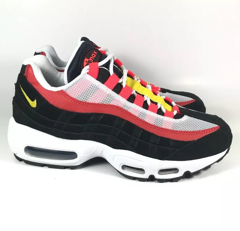 Nike Air Max 95 Essential Black Red White Low Sneakers  display picture 1