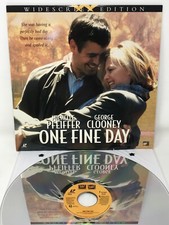 One Fine Day on a Widescreen LaserDisc George Clooney and Michelle Pfeiffer