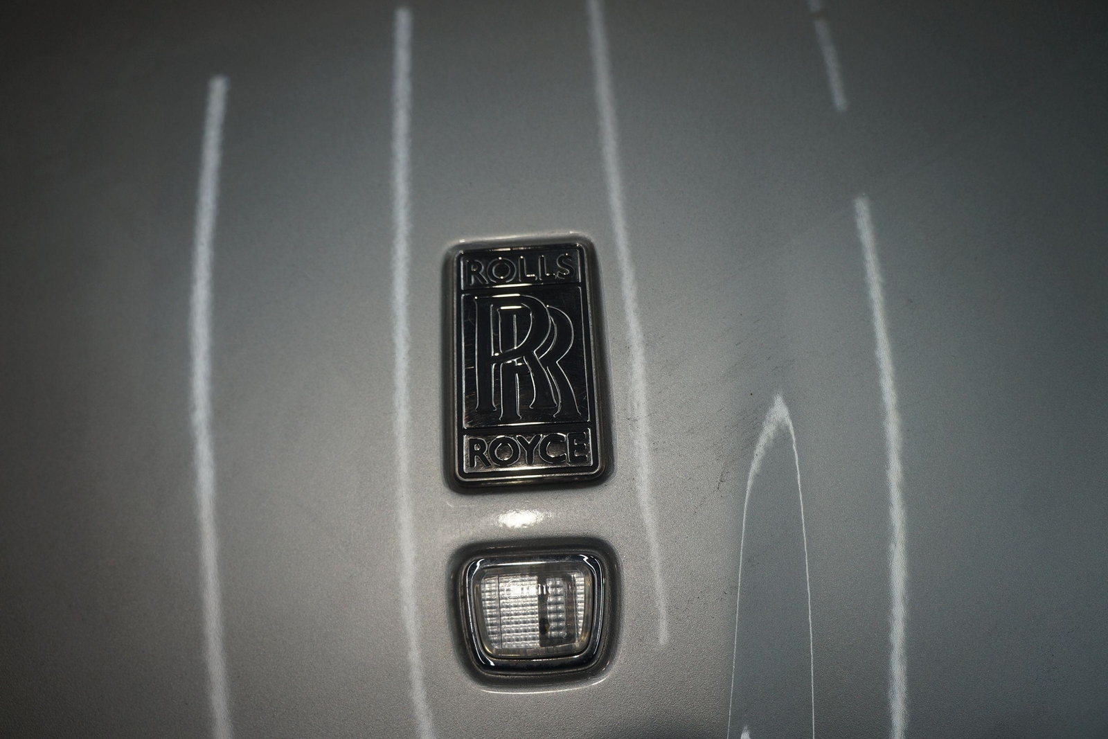 Front Right Passenger Side Fender Wing Panel Silver Rolls Royce Phantom 04 *Note