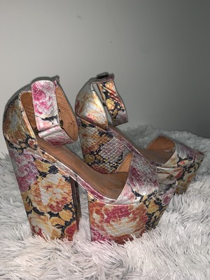 campbell heels