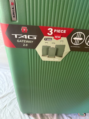 New Tag Gateway 2.0 Hard side Spinner Luggage Large Check In Green 28" - Picture 4 of 9