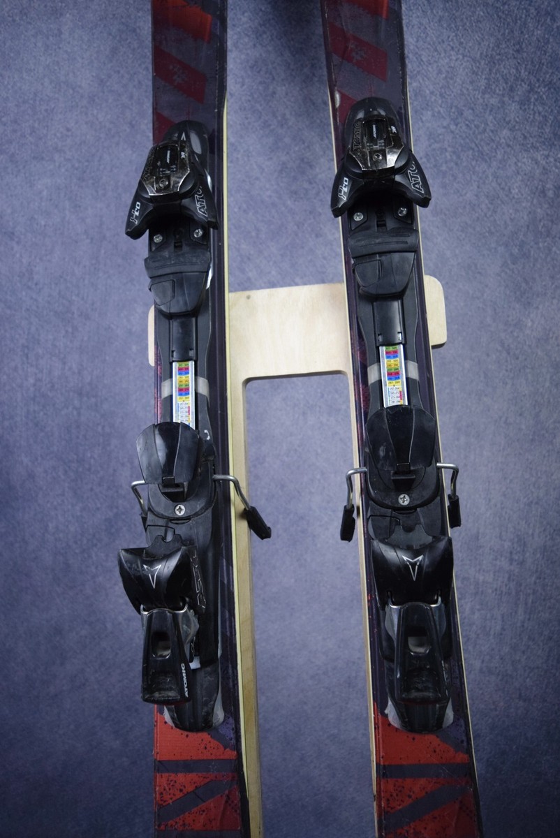 s-l1200.jpg s-l1200.jpg