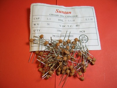 100pcs //-0.5pF NP0 THT CERAMIC CAPACITOR SUNTAN 1.5pF 50V