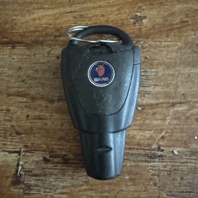 Original Saab 4 Tasten Fernbedienung Auto Schlüsselanhänger in gebrauchtem Zustand  