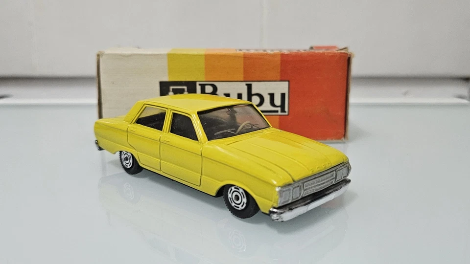 Ford Falcon Buby Argentina. Escala 1:43 Nro. 1020 Repintado. - Imagen 2 de 4