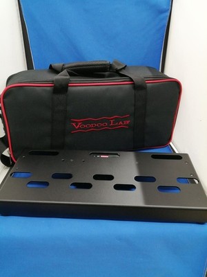 VOODOO LAB Effekt Pedal Board Jolle klein mit Pe Power gebraucht