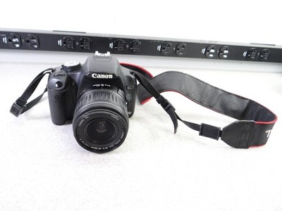Canon EOS 500D DSLR Digital Camera w/ Canon EF-S 18-55mm F/3.5-5.6 Lens *AS IS