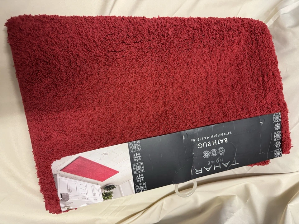 TAHARI 61x152 cm rot NEU Badematte Badeteppich flauschig TK maxx XXL