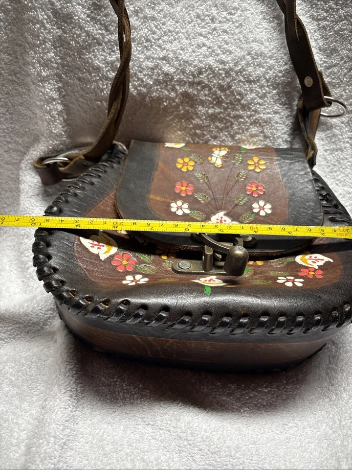 Cartera de cuero mexicana vintage de los años 70 pintada a mano flores Foto 4 de 4