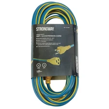 Strongway Outdoor Extension Cord, 25ft., 14/3 Ga., 15 Amps, Model# SJTW 3X14AWG