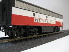 Bachmann Ho Scale 408 Western Maryland Powered B Engine Must See