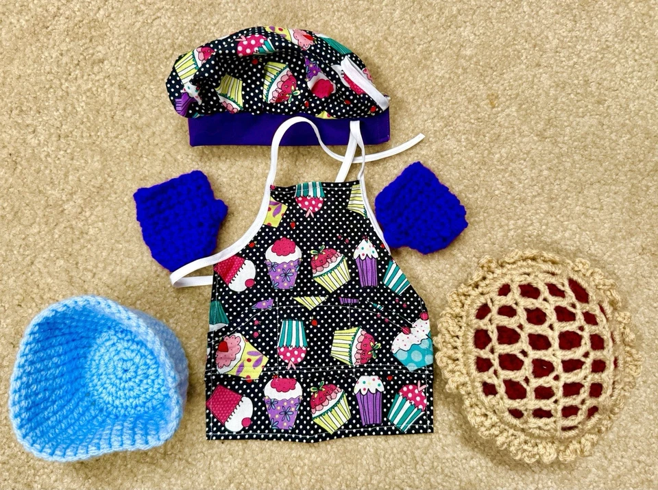 Lote enorme! Forno de pizza American Girl/OG, acessórios, aventais, torta, condimentos - Imagem 4 de 4