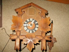 Vintage-Black Forest Cuckoo Clock Germany