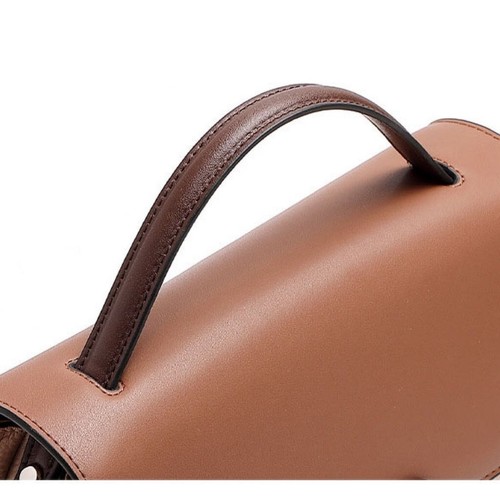 Beautiful Genuine Leather Crossbody Handbag - Picture 8 of 11