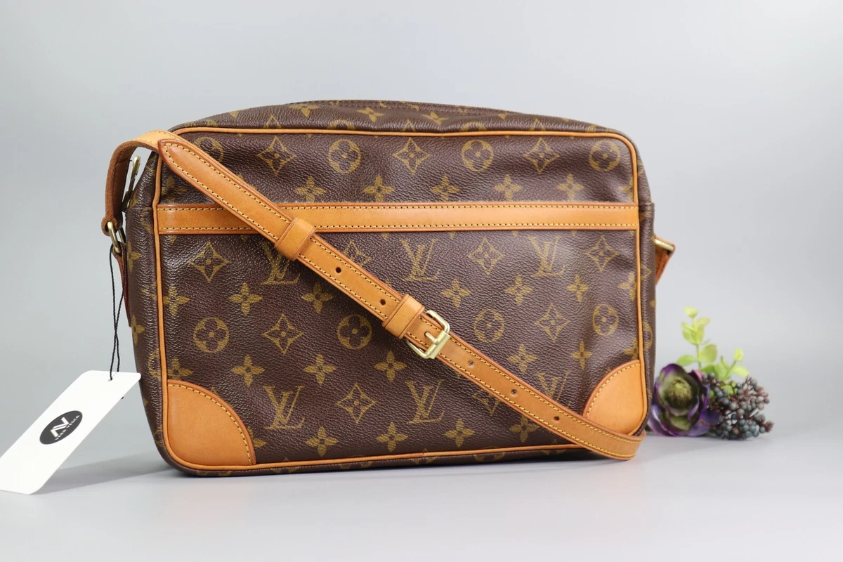 Louis Vuitton Trocadero 30 Monogram