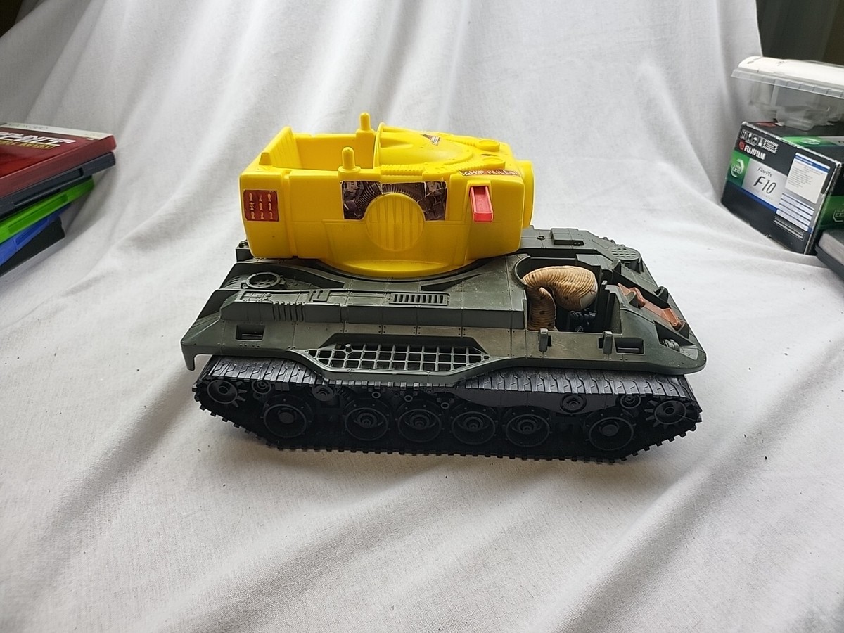 Small Soldiers BUZZSAW TANK Ocula付き Small Soldiers 1998 Buzzsaw Tank with Ocula Action Figure
