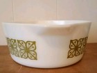 Vintage PYREX Verde Autumn Floral Green 475 2.5 Quart Casserole Dish — photo 4