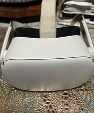 Meta Oculus Quest 2 256gb Bundle W/official Carrying Case