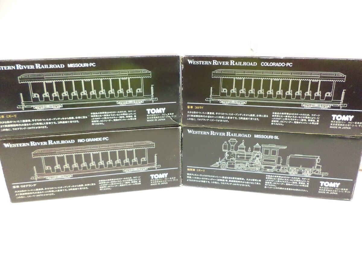Tomix HOn3 Disney Tokyo Western River Railroad passenger set Tomix HOn3 Disney Tokyo Western River Railroad passenger set