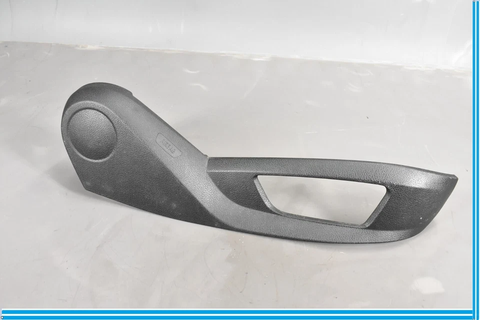 BMW 750LI XDRIVE 2010-2012 - Interruptor asiento delantero derecho moldura/panel 6981770 Foto 3 de 4