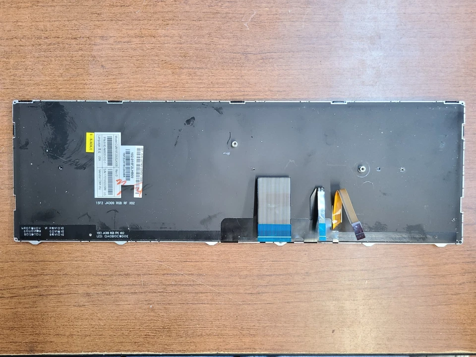 OEM GIGABYTE SABRE 15 KEYBOARD TRIM REPLACEMENT CVM15F23USJ430B 6-B0-NB500-010-1 - Image 2 of 2