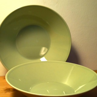 iittala Teema 2x Suppenteller Porzellan hellgrün rund glatt spülmaschinenfest
