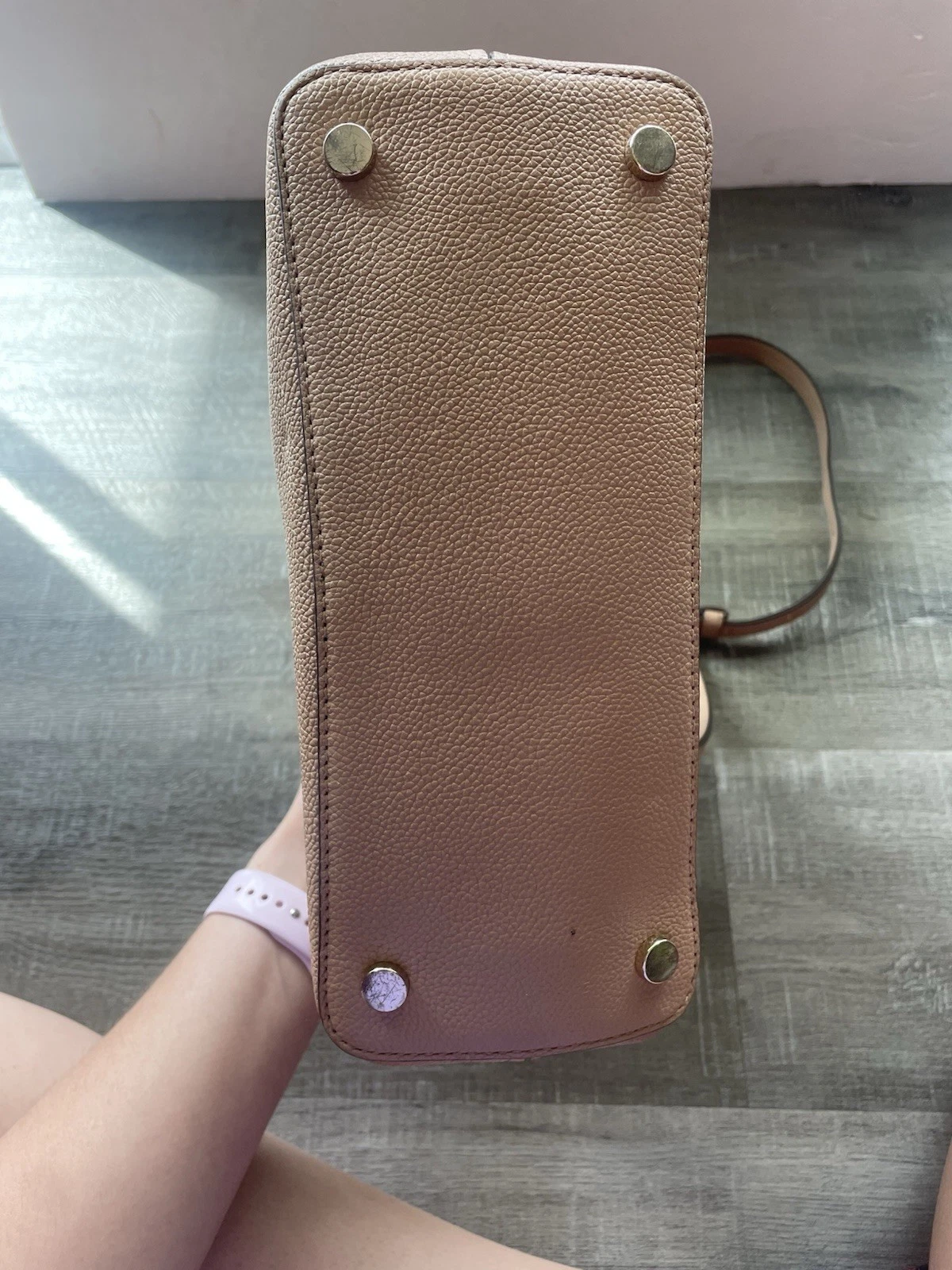 Borsa a tracolla Kate Spade New York marrone con manico superiore in pelle di vacchetta