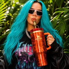 Stanley x KAROL G Quencher H2.0 FlowState Tumbler 40 oz   Limited Edition