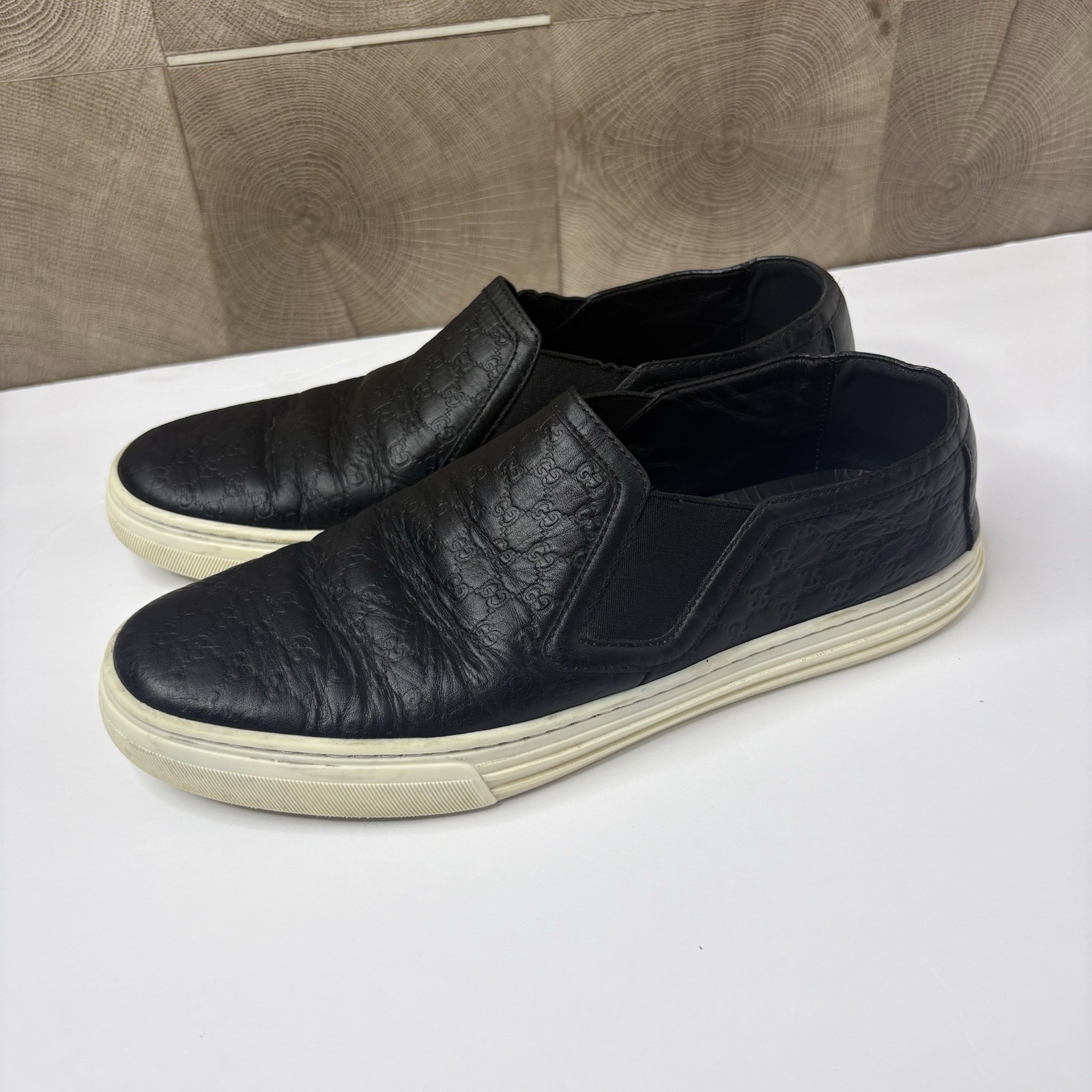 Gucci Black Size 38 Slip On Flats