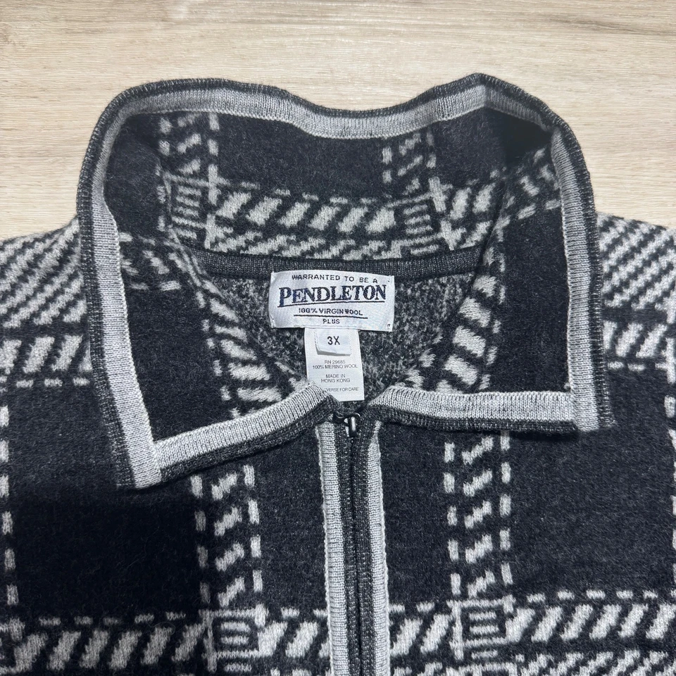 Pendleton Plaid Sweater Jacket Women’s XXXL 100% Virgin Merino Wool Full Zip Up - Image 4 of 4