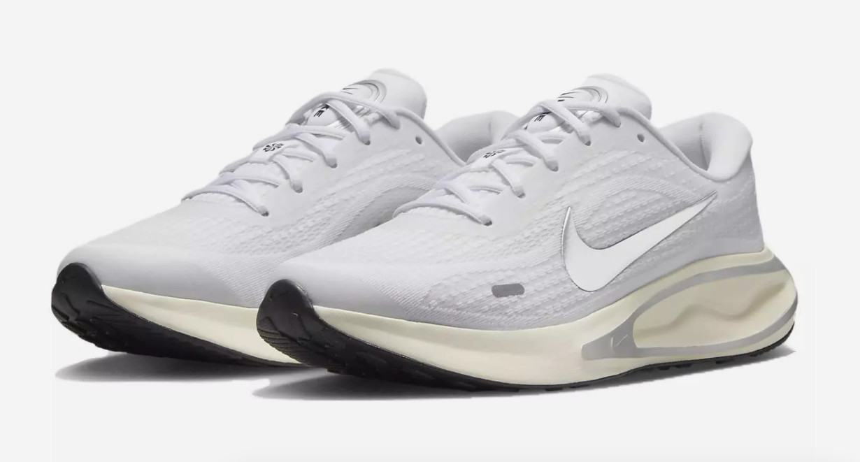 Women's Nike Journey Run 'White Metallic Silver' FJ7765-104 - Multiple Sizes