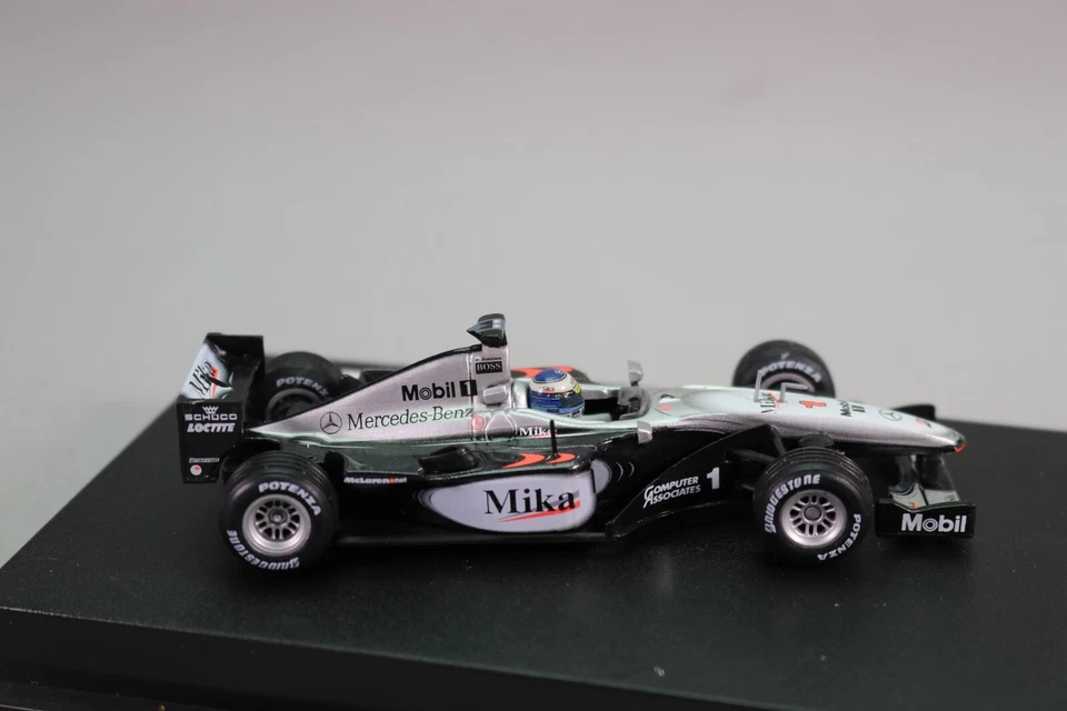 LL1317 HOT WHEELS RACING 26750 1/43 1:43 1 McLaren Mercedes MP4/15 Hakkinen 2000 - Photo 3/4