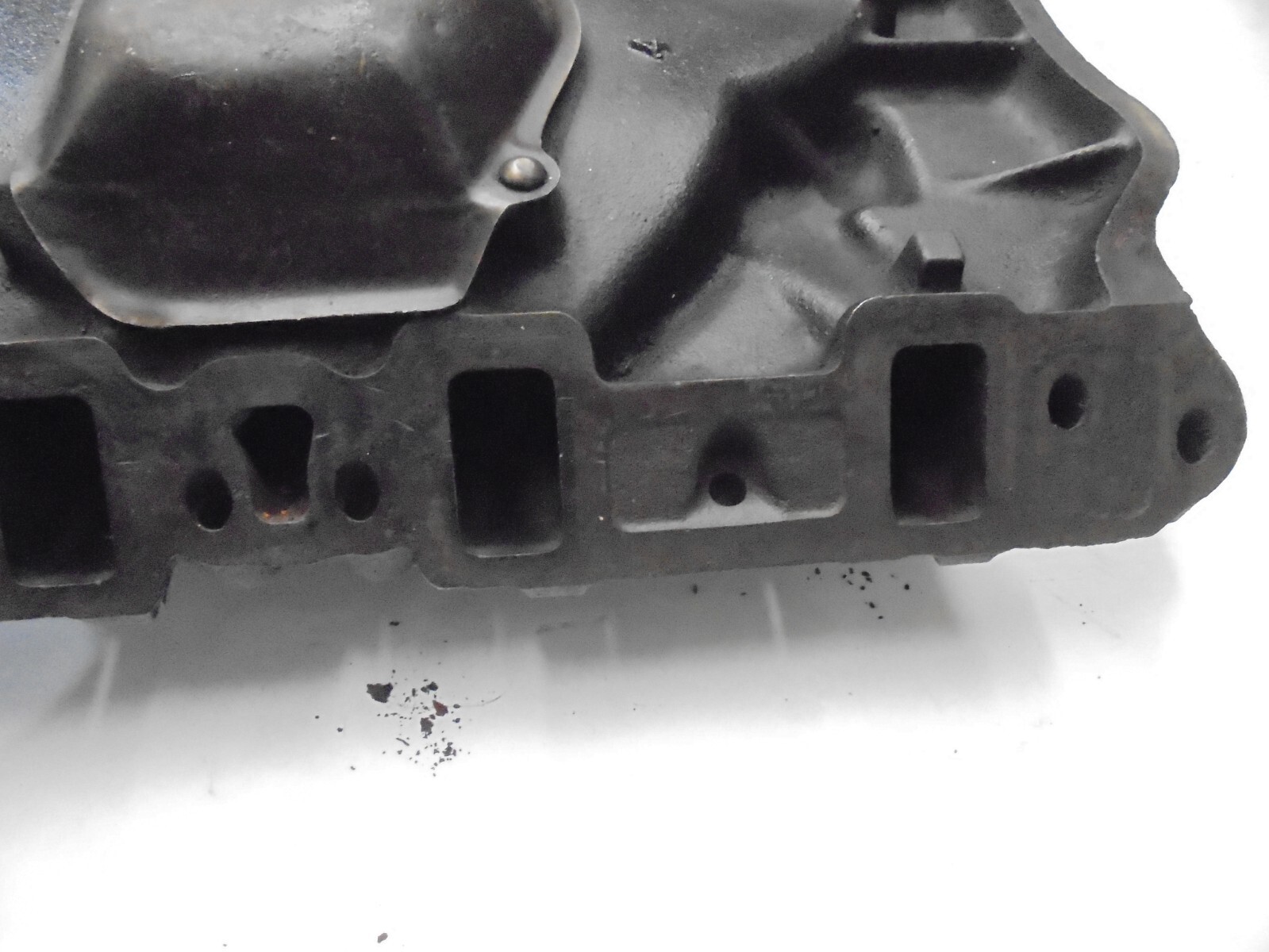 1969 Ford 351 Windsor 2v Intake Manifold 9k9 Date Code Mustang 